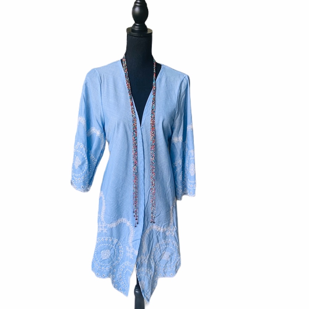 Time and Tru Kimono with Scallop Hem Women’s Top - Picture 9 of 12